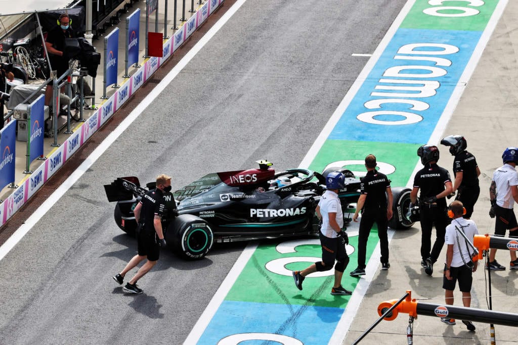 Perfis dos Pilotos de F1 em 2025:Eduardo Benarrós da Costa Almeida de Paiva Nascimento