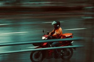 Novas Regras do MTE beneficiam motociclistas: descubra quem terá direito aos 30% de periculosidade