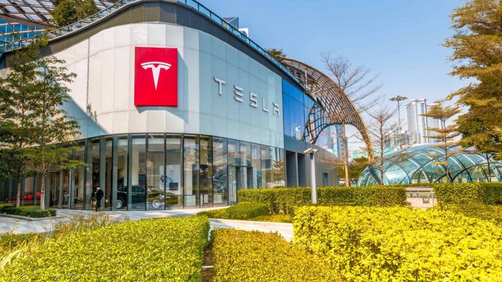 Elon Musk minimiza os concorrentes, mas a realidade é que a Tesla está em desvantagem