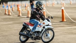 Deseja uma moto nova em 2026? Confira estas 5 opções por menos de R$ 10 mil