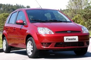 Carros dos anos 2000 por apenas R$ 20 mil: um verdadeiro achado!