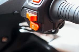 A crescente urgência de possuir uma moto no Brasil atualmente