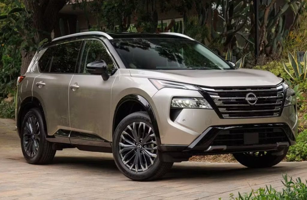 Nissan relança seu amado SUV com capacidade para até 7 ocupantes, ideal para famílias numerosas!