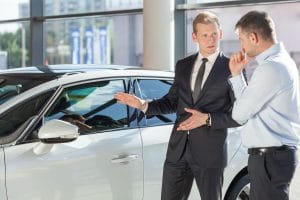 Dicas essenciais para avaliar o preço de um carro seminovo: 5 fatores a considerar
