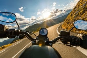 Preparando-se para o feriado sobre duas rodas? Evite estes 7 erros para garantir uma viagem tranquila