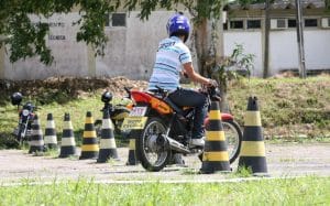 Transformação! Novo formato do exame para obtenção da CNH de moto surpreende candidatos