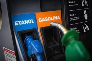 A partir de 1º de agosto, gasolina com 32% de etanol pode comprometer componentes do veículo
